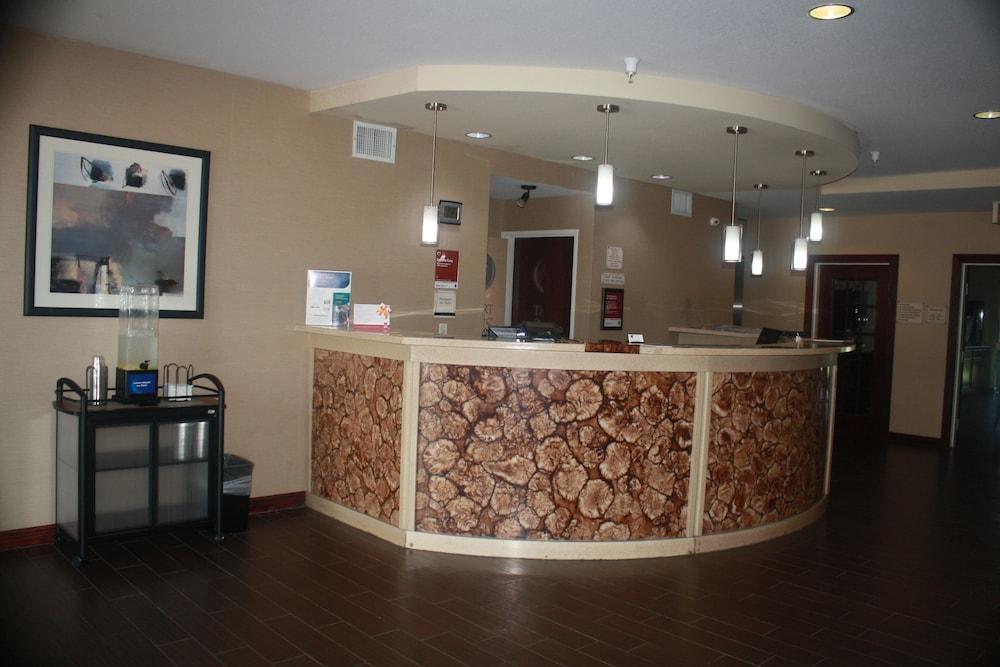 Comfort Suites Bloomington I-55 And I-74 Eksteriør billede
