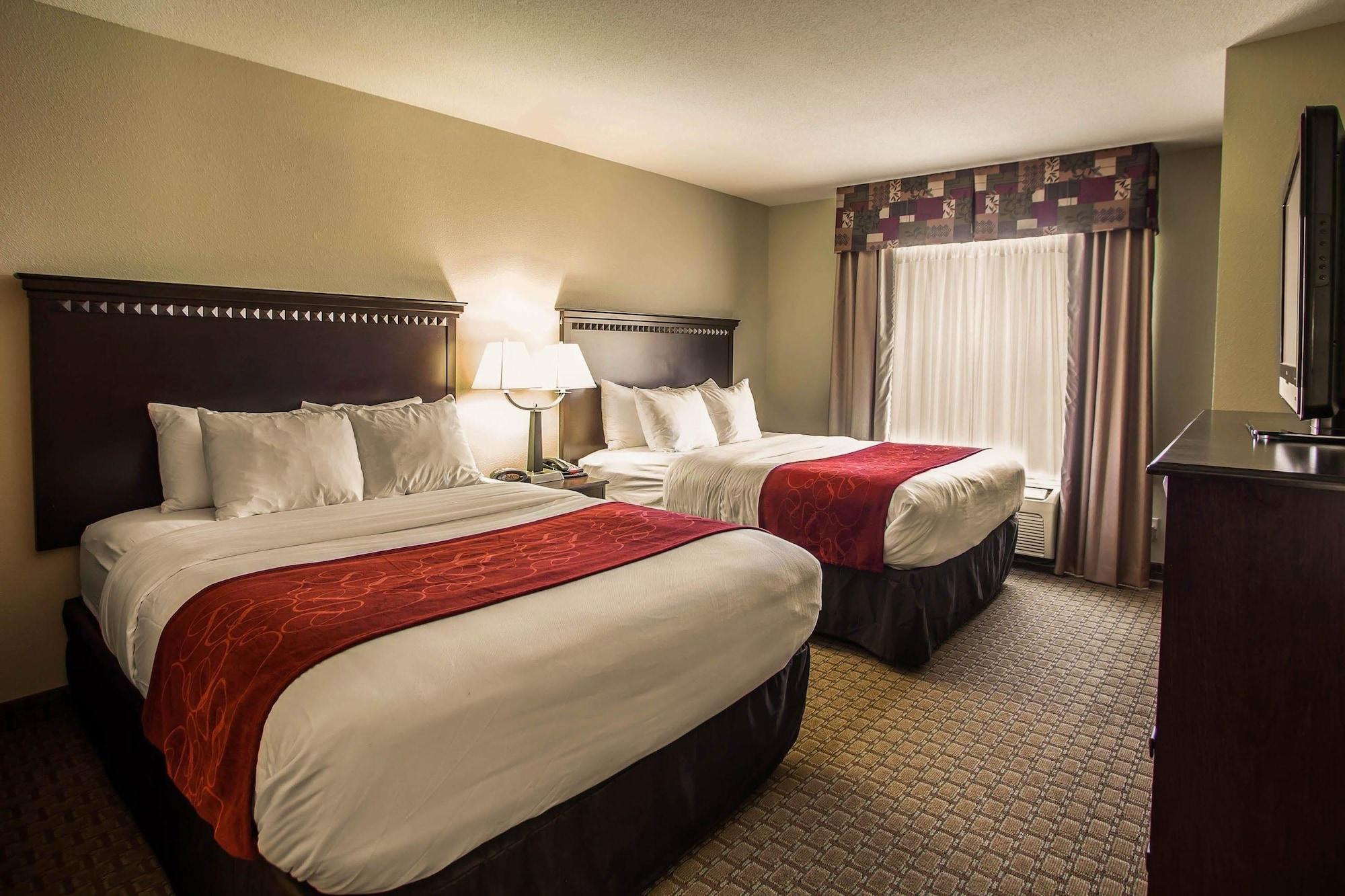 Comfort Suites Bloomington I-55 And I-74 Eksteriør billede